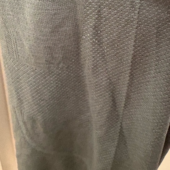 Lululemon Swiftly Tech Racerback*Read* - Picture 6 of 8